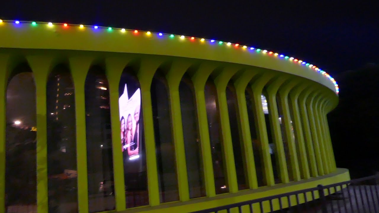 Mutato Muzika Sunset Blvd Christmas Lights Los Angeles California USA December 2021