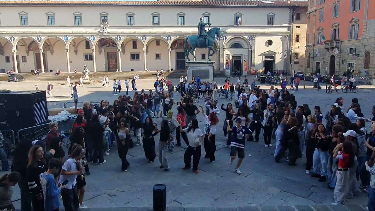 KPOP Random Play Dance (2/2) @ Raduno KPOP Firenze 250928 by pol8tto