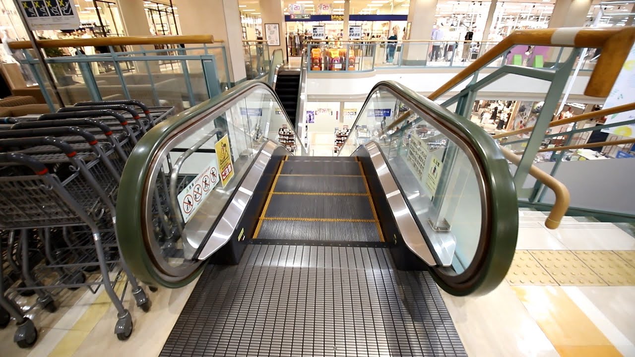 【三菱製】ゆめタウン光の森　降りエスカレーター