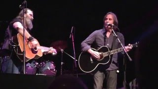 Jackson Browne and Steve Earle, "Cocaine Blues" (Town Hall, NYC, 2015)