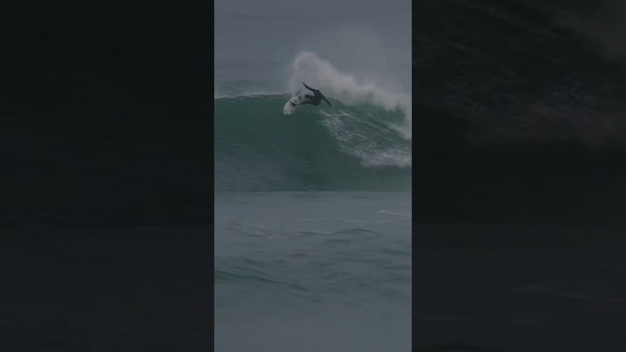 TAYLOR KNOX surfing FIRING CARDIFF 