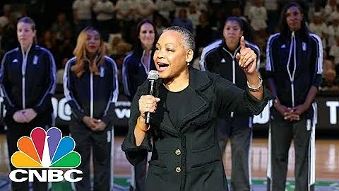 Three Reasons WNBA's Lisa Borders Chose To Attend Duke University | CNBC