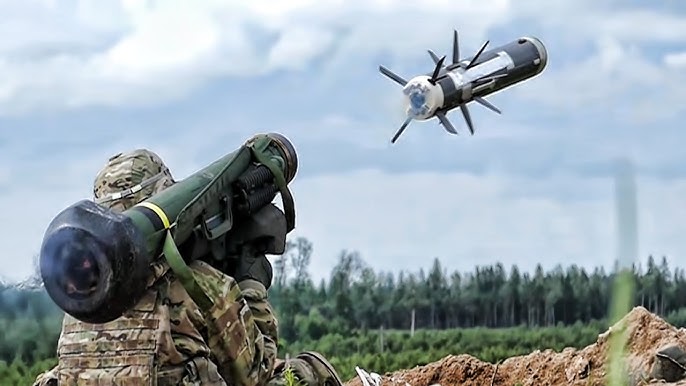 FGM-148 Javelin In Action • Man-Portable Anti-Tank Missile