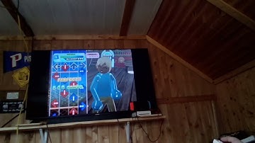 DDR 2010 - The Way U Move expert FC with a Wii Remote & Nunchuck