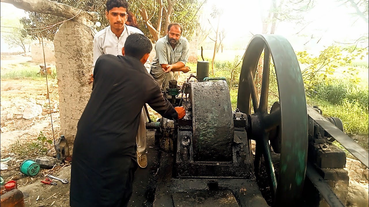 amazing start up diesel fuel enginework on flour machinediesel engine