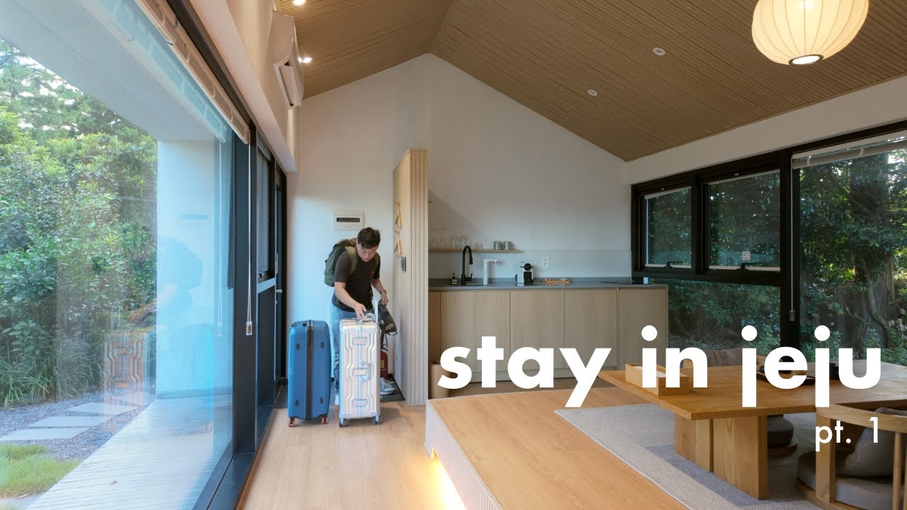 Stay in Jeju | visiting Seongchan Ilchulbong, Seopjikoji, Haeonyo divers| room tour | cafe hopping