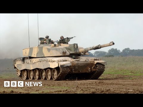 UK to send tanks to Ukraine to bolster war effort – BBC News