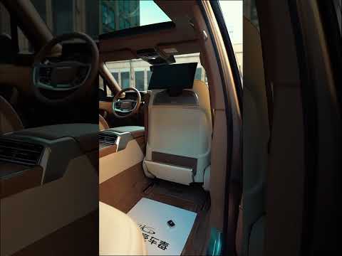 ستوريات رانج روفر 2025 