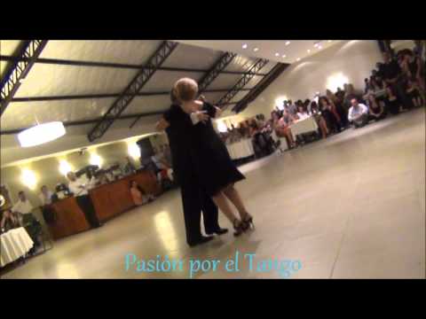 LILIANA y JORGE RORIGUEZ Bailando la Milonga LA CICATRIZ en la Milonga del CLUB ALBATROS