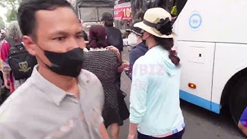 Tang lễ đẫm nước mắt của NSƯT Ngọc Trinh, người đầu bạc tiễn kẻ đầu xanh