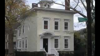 NGÔI NHÀ TRẮNG (Casa Bianca)