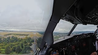Seattle - Ksea - Ils 16R Boeing 737 Pit View
