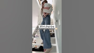 Langzaam begonnen met het introduceren van hapjes 🍏🥣 #momlife #babyshorts #shorts