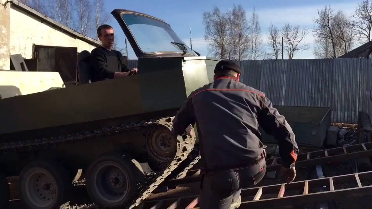 Феникс на машине