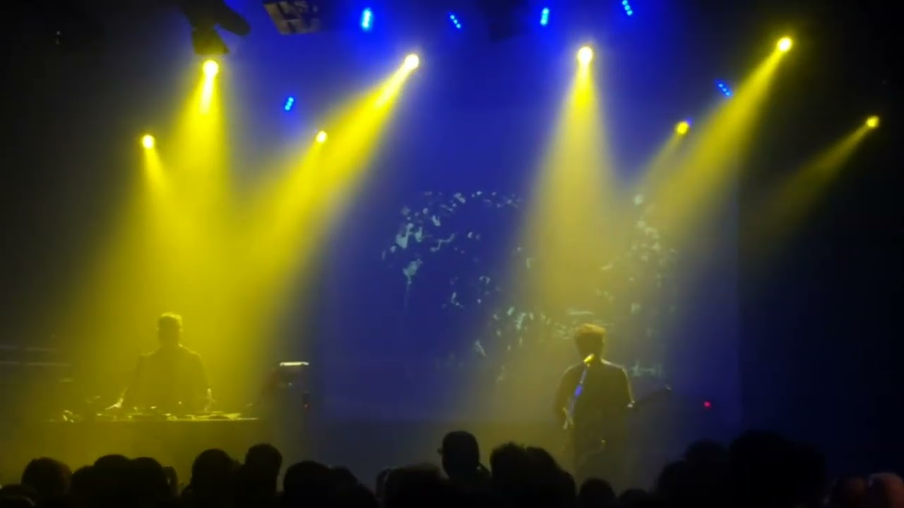 She Past Away - Hayaller? (Live)