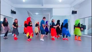 Hitam Manis Line Dance / Choreo by Irene Elsye, Henny Kho, Tya Paw / Demo by 7Gym & Studio Palembang