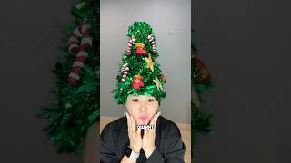 ПОСТАВИЛА ЕЛКУ НА ГОЛОВЕ😱🎄 #shorts