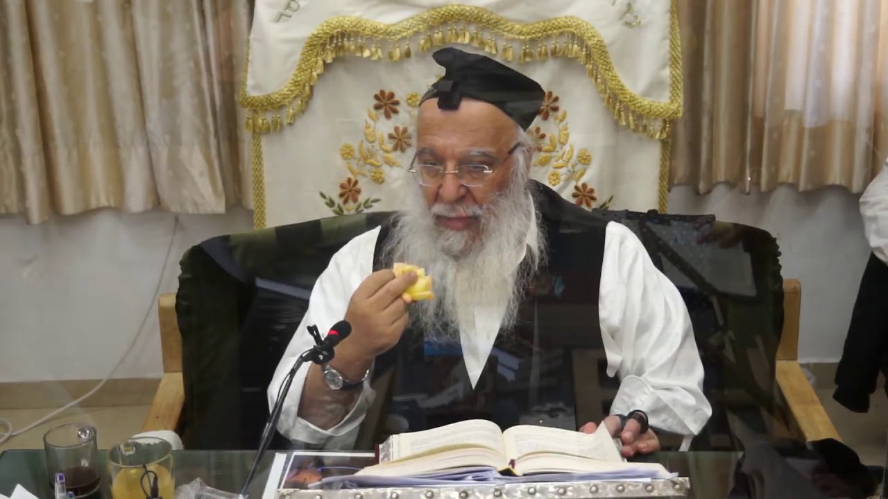 42הלכה יומית סימן כח-דיני חליצת התפילין, סימן כט וסימן ל-זמן הנחת התפילין סעיף א הרב בניהו שמואלי