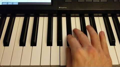 Taylor Eigsti Whips Out Sidestepping Pentatonic Lines