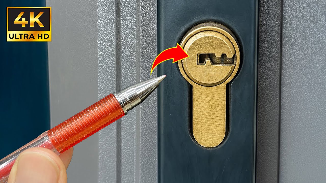 HOW TO OPEN LOCKED DOOR WITHOUT KEY 😱 Billions Of People Don't Know ...