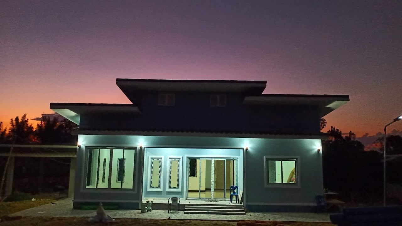 Building house in Thailand - Berra and Pi Moe house