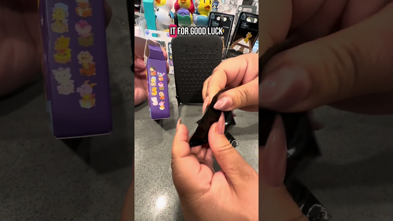 New Disney Toys in a Box Mystery Pins unboxing!