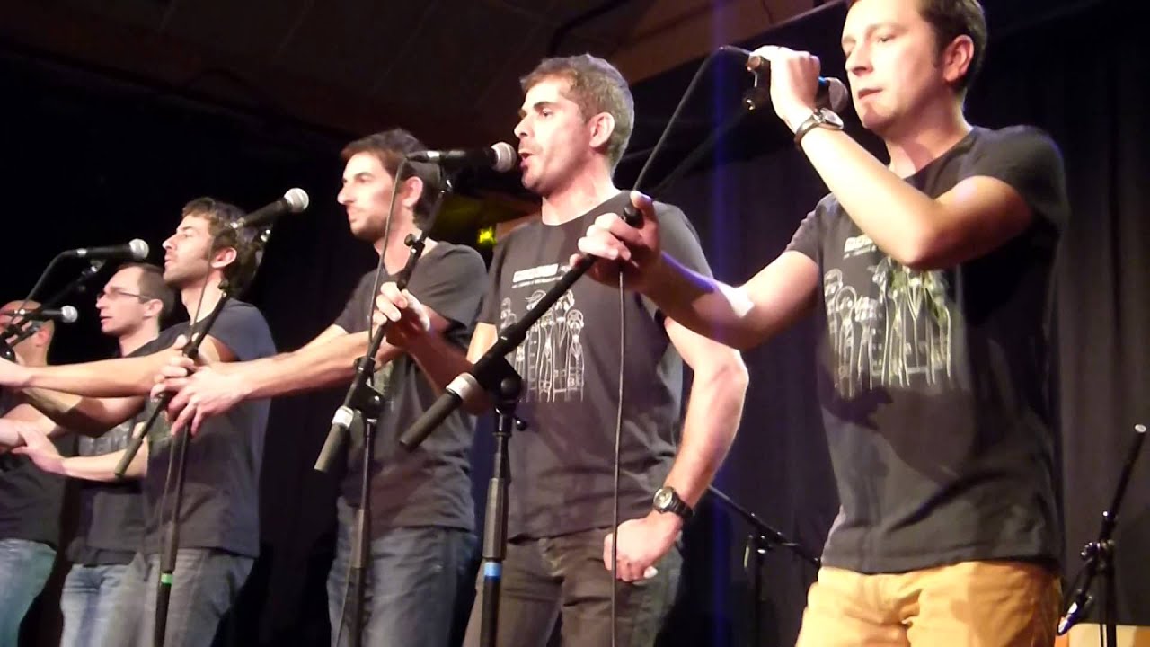 Tour ( par Manglo ) fest noz Peillac 04/01/2014