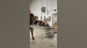 Stone splitter in action