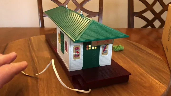 Lionel #256 Freight Station - 1950 - 1953 (see description for details)