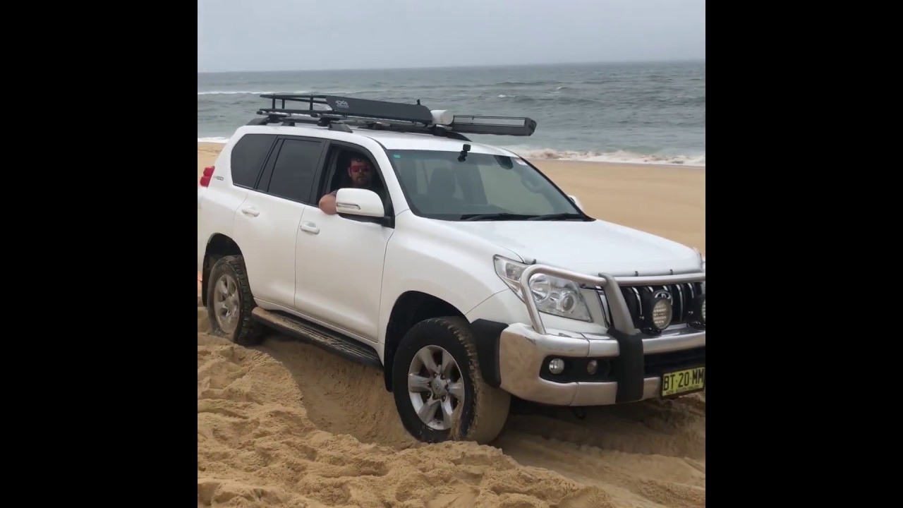 9 Mile Beach, Belmont NSW FIRST DRIVE **BOGGED**