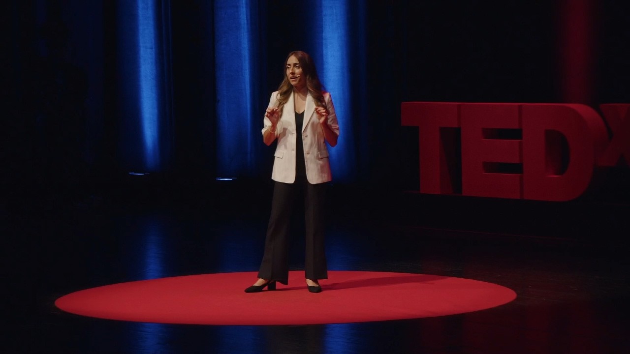 Are we too comfortable to be happy and healthy? | Beatriz Subtil | TEDxLisboa