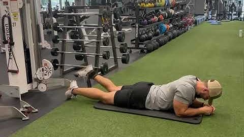 Floor Lying S.L. Cable Hamstring Curls
