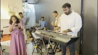 Yeshuve aa ponmukham.. | Reeja | Live 🎤