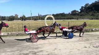 1ºhelena 2.02,51 2º linda 2.09,42