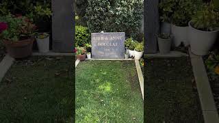 The Grave of Kirk Douglas #shorts