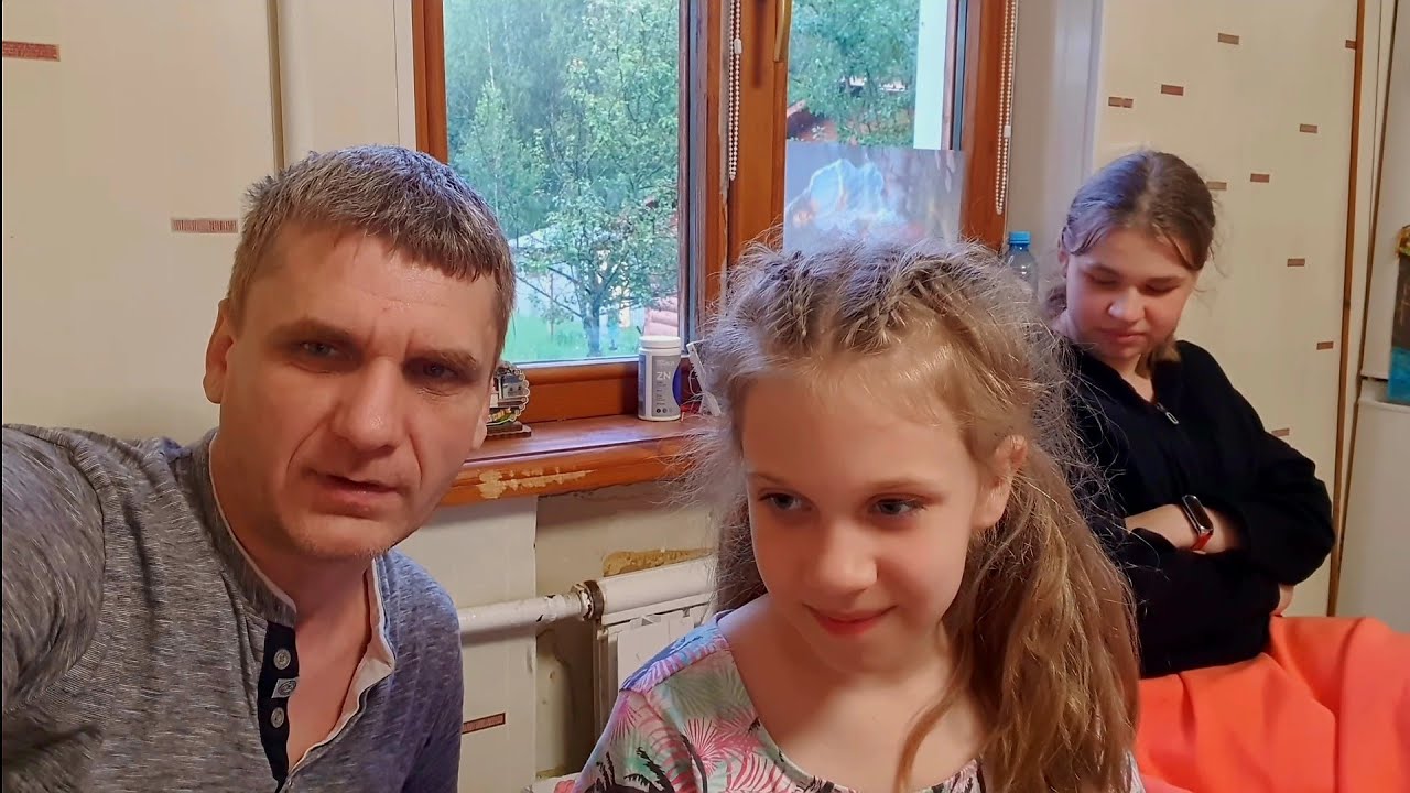 семья колесниковых на ютубе последние видео. колесниковы семья ессентуки. семья колесниковых ютуб. колесниковы ютубе. колесниковы семья 2021.