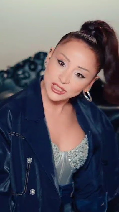 Aden Sayan, yepyeni teklisiyle sonbahara iddialı bir giriş yapıyor.