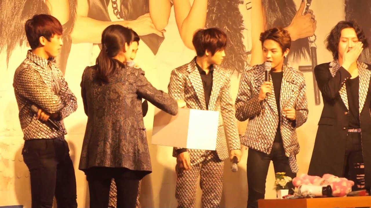 [Video] 대국남아_The BOSS_大国男児_ROMANTIC PROPOSE in KOREA #1