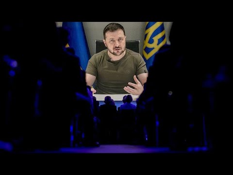 Президент Зеленский критикует