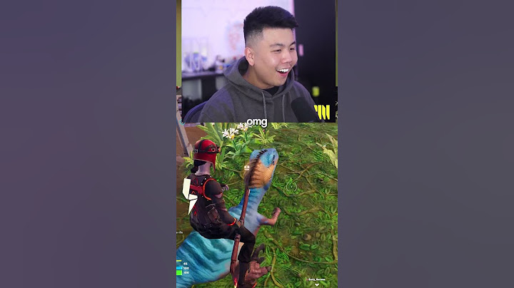 I got a pet Dino on Fortnite then this happened.. 🥺