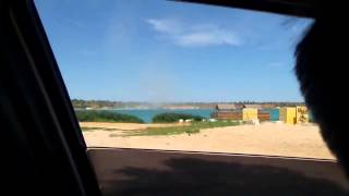 Киевская армия обстреливает пляж с отдыхающими из минометов