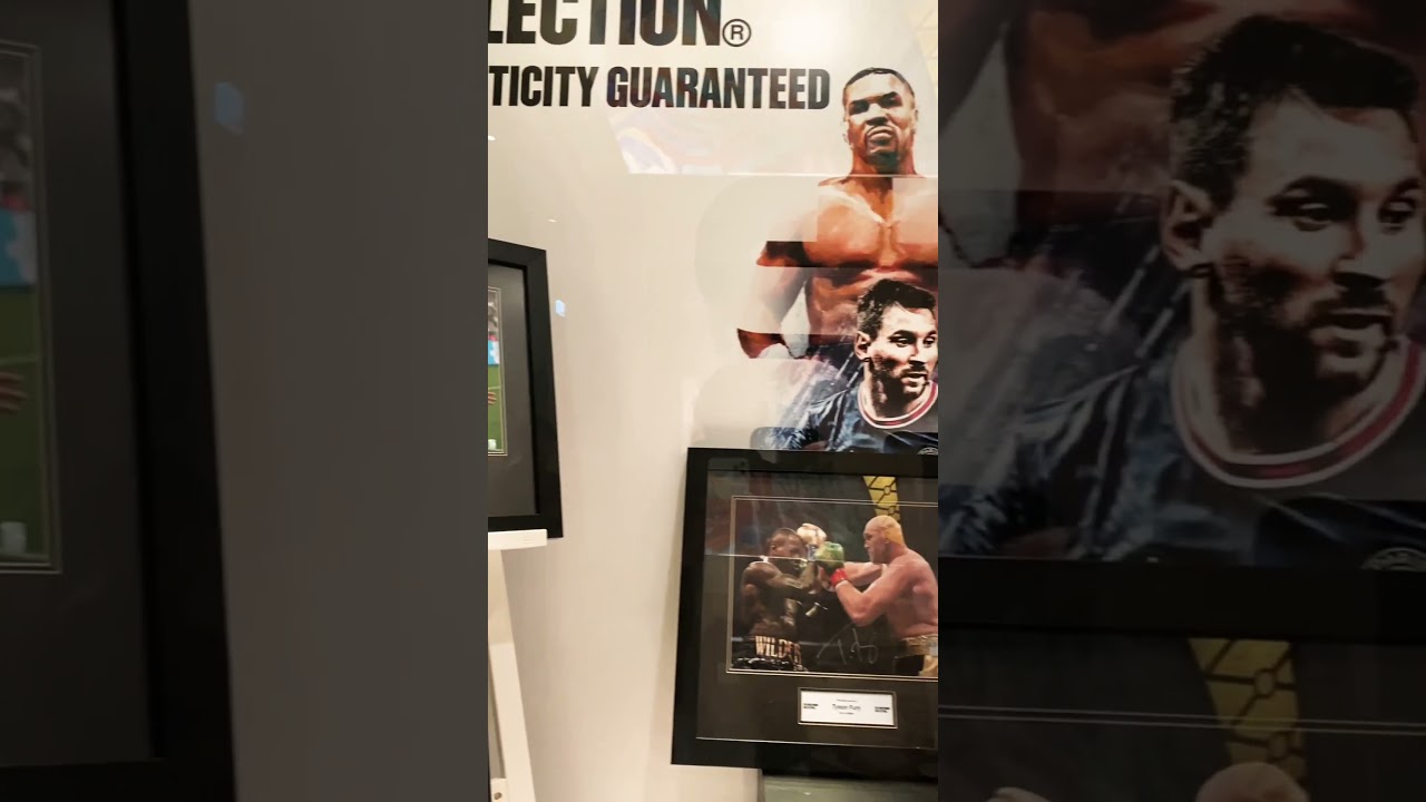 #atlantis #dubai #tram #atlantis #travel #uae #frendship #dubaiframe