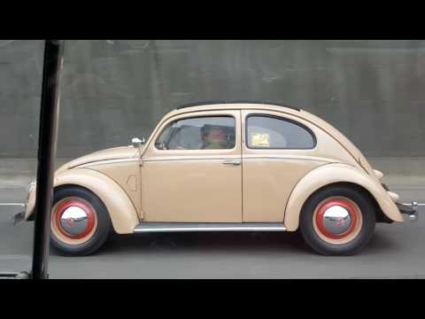 dave's-1952-vw-splitwindow-bug-at-max-speed