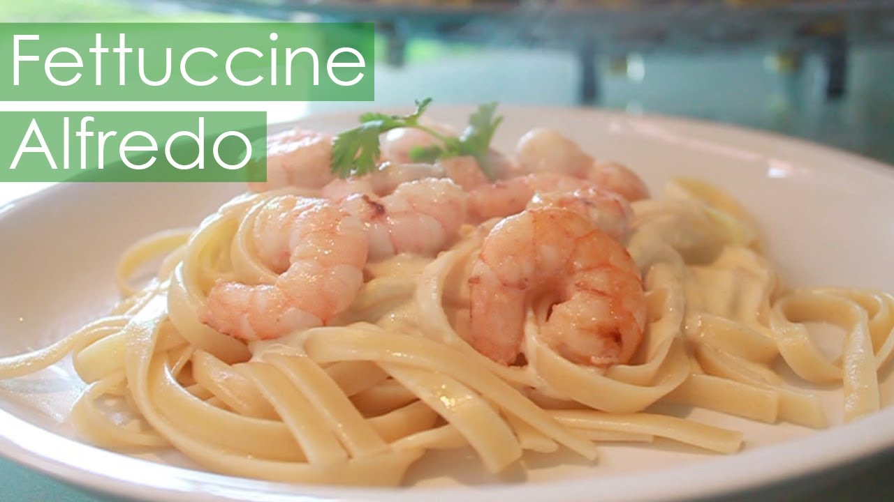 Fettuccine Alfredo con Camarones! - YouTube