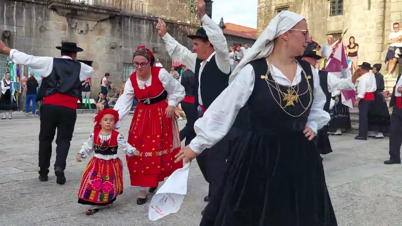 Saída| Rancho Folclórico C.de São Julião  - Valença | Tui  - Espanha |17|9|2022.