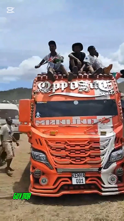 OPPOSITE x PROBLEMATIC_3560 | KENYA 001 | Matatu Culture