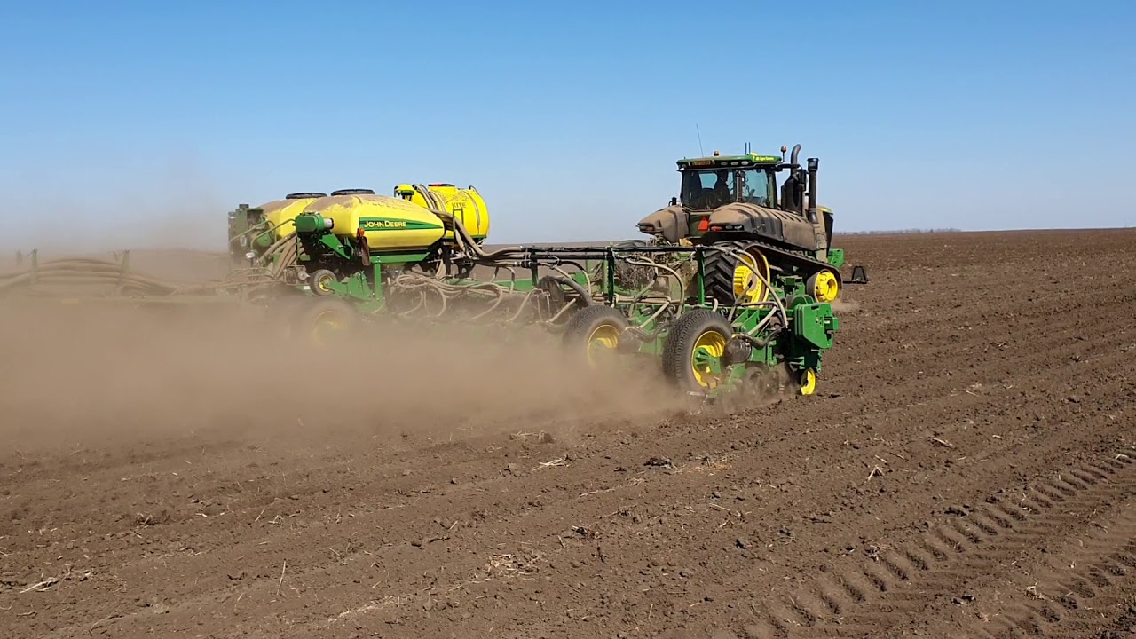 JOHN DEERE 9570RT + 1775 Planter