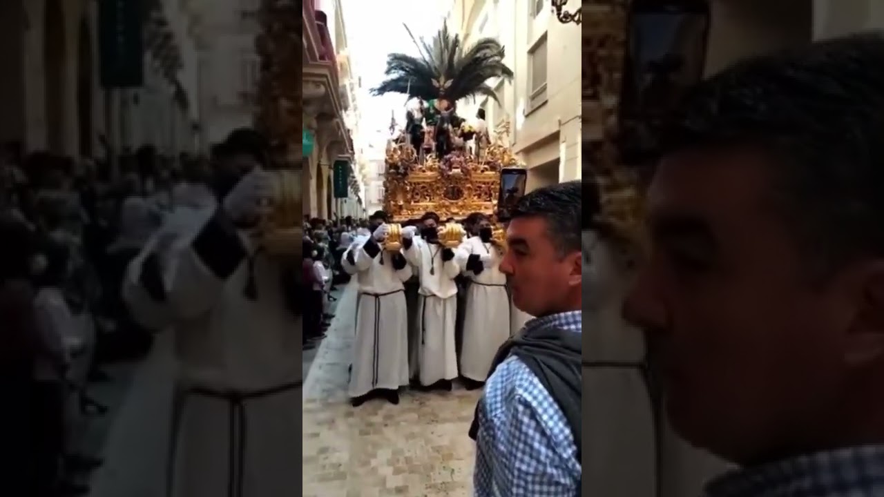 Un Domingo de Dios... V  ||  En tu Victoria, Nuestra fé en Calle Echegaray