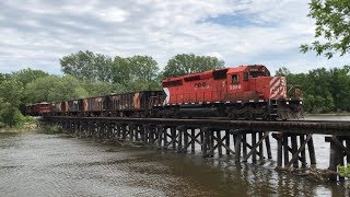 Chasing a CP SD40-2 Solo on the Waterloo Ballast Train