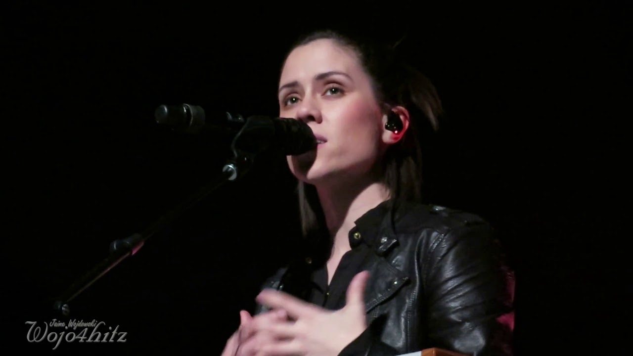 21/22 Tegan & Sara - S Talks About Coming Out + WDTGG Sing-Along @ Kings Theatre, Brooklyn 11/08/17